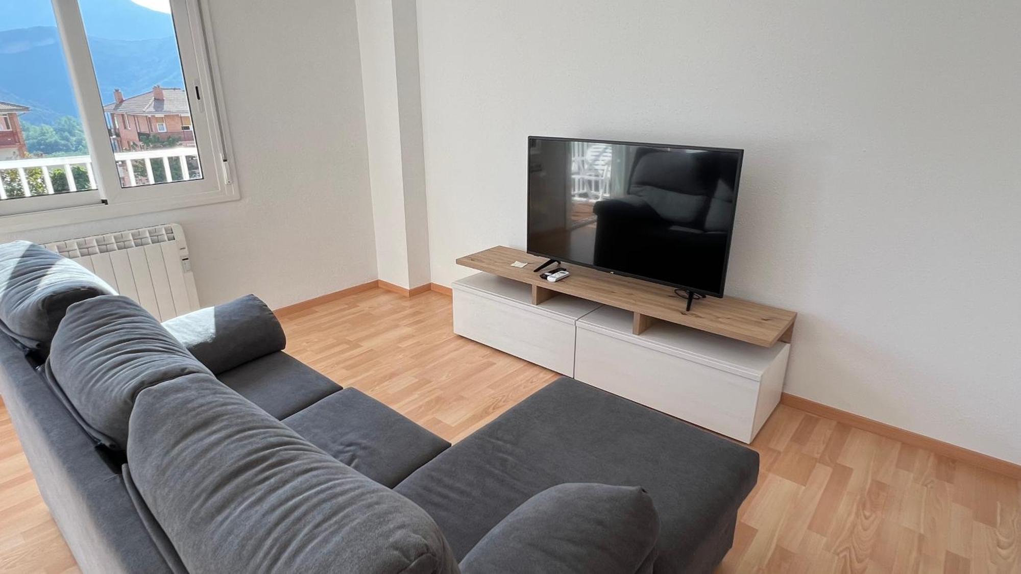 Sant Jordi de Cercs Apartament Acollidor Al Bergueda 6P מראה חיצוני תמונה