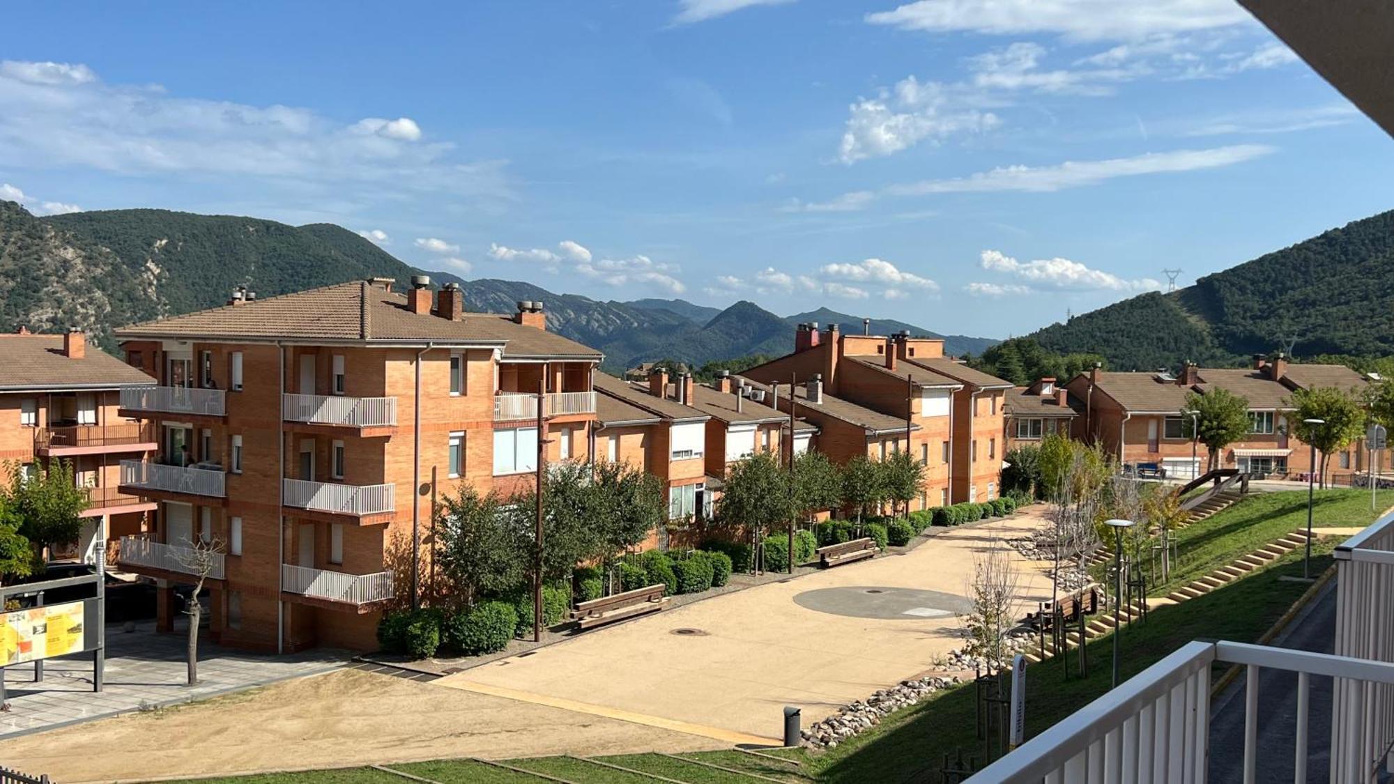 Sant Jordi de Cercs Apartament Acollidor Al Bergueda 6P מראה חיצוני תמונה